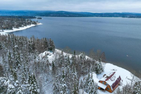 Pittsburg Lake House with Magalloway Mountain Views!